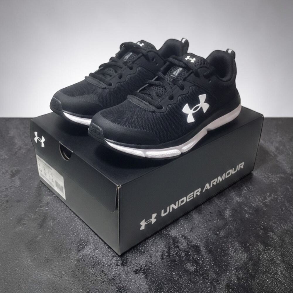 Under Armour Womens UA W Charged Assert 10 Black and White Size 7.5 New with Box